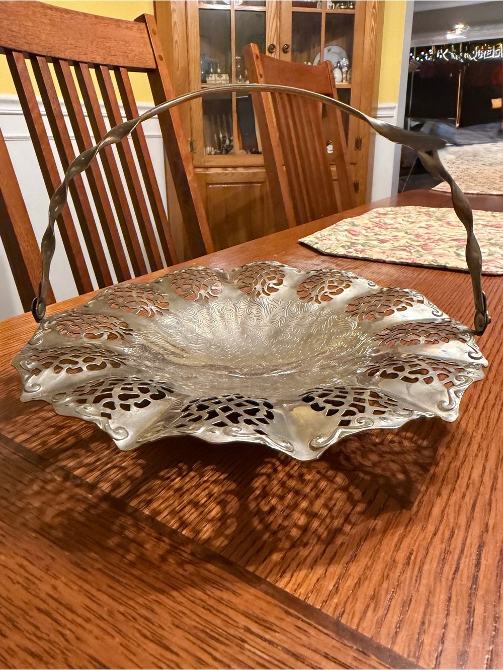 Decorative INTERPUR Silver-Tone Metal Serving Basket with Handle